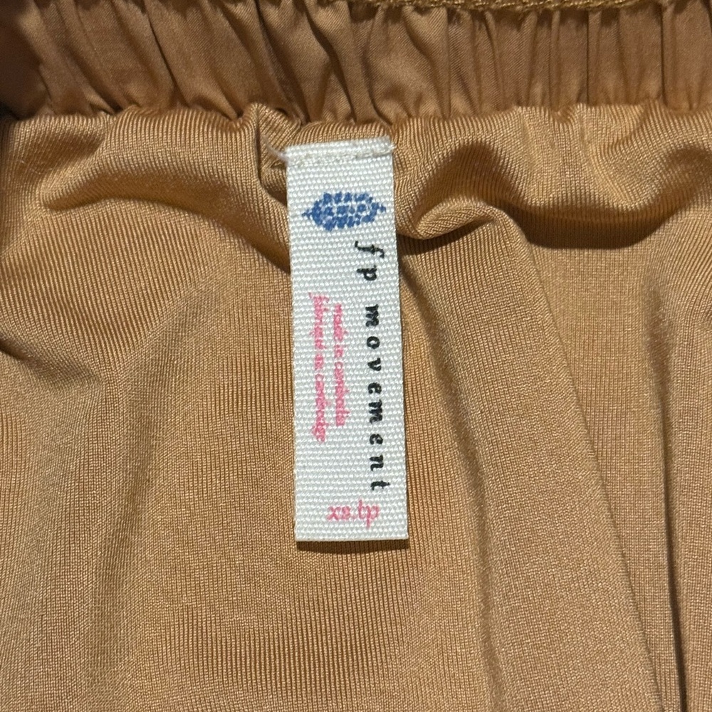 Free People Movement’s The Way Home High-Waisted Shorts in Mustard Sz: XS - Picture 8 of 10